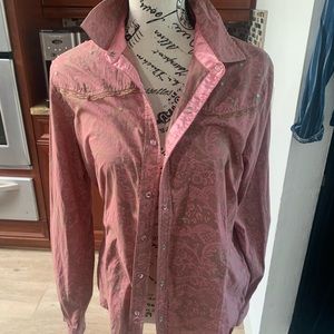 Medium pre-owned Western snap blouse by Twenty X